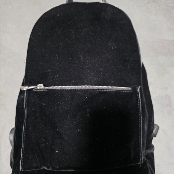 Aldo Sleek Black Backpack - Picture 2 of 15